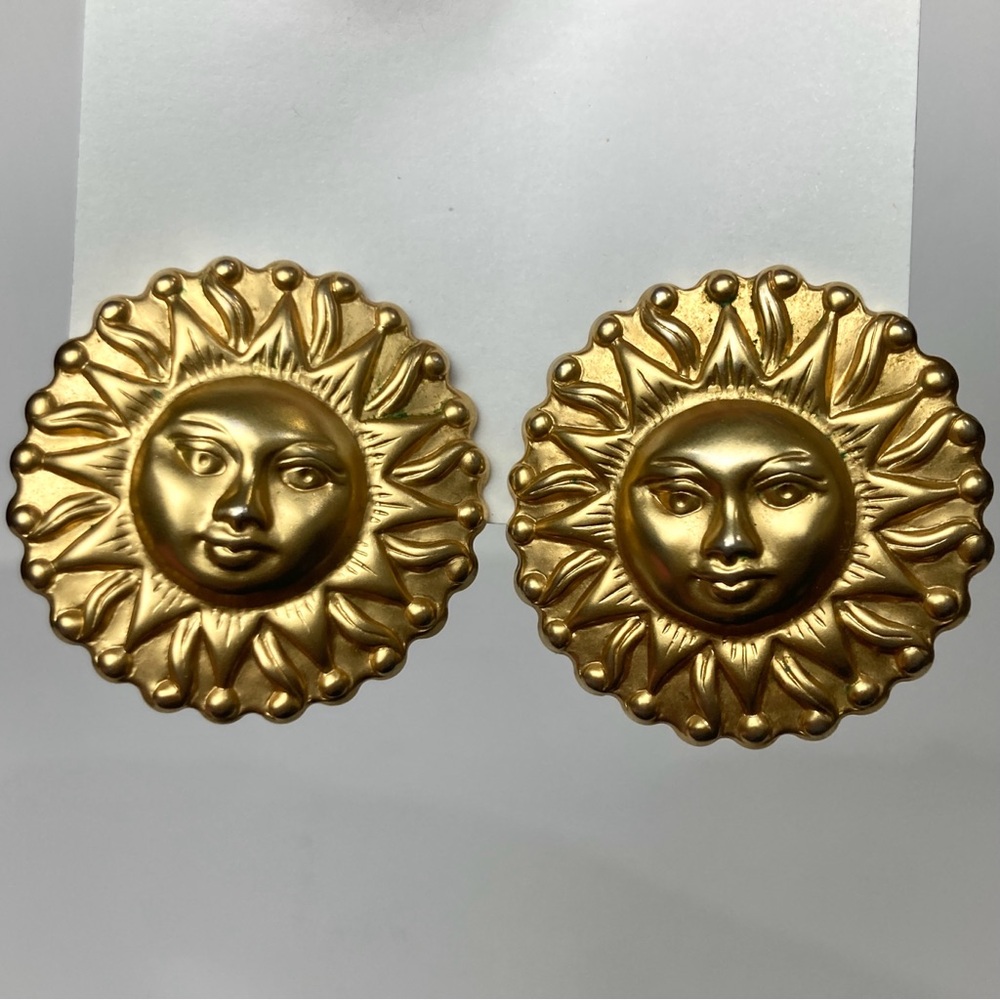 Celestial Sun Face Anthropomorphic Gold Tone Pierced Stud Fashion Earrings Large